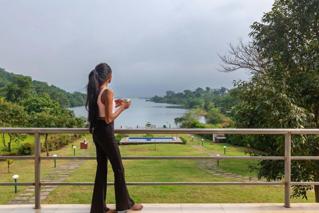 Stayvista'S Shivom Villa 1 - A Serene Escape With Views Of The Valley And Lake Лонавала Экстерьер фото
